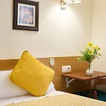 圣赫罗尼莫膳食公寓酒店 招待所