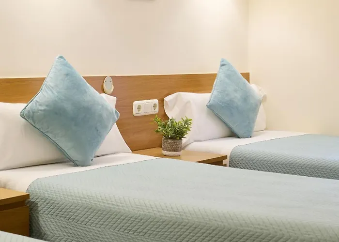 圣赫罗尼莫膳食公寓酒店 招待所