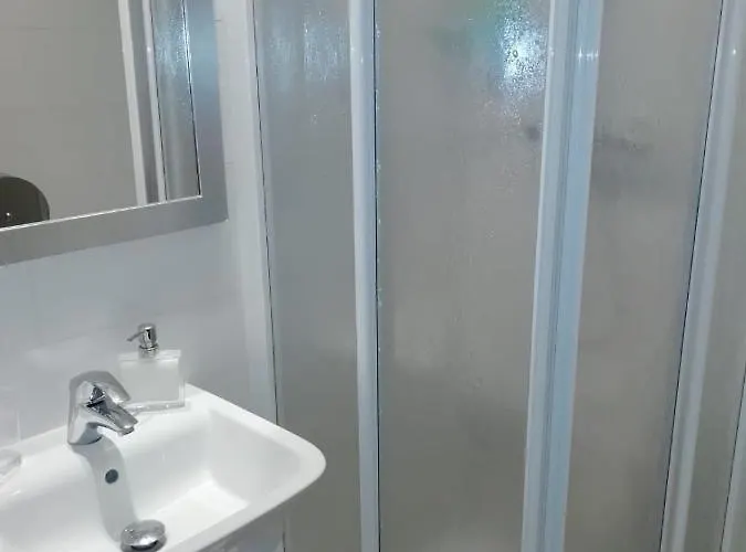 圣赫罗尼莫膳食公寓酒店 招待所 圣塞瓦斯蒂安