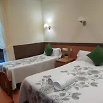 San Jeronimo Πανσιόν *