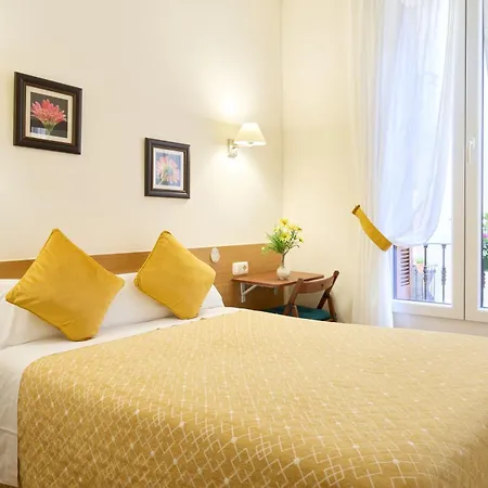 ペンション サン ヘロニモ ゲストハウス