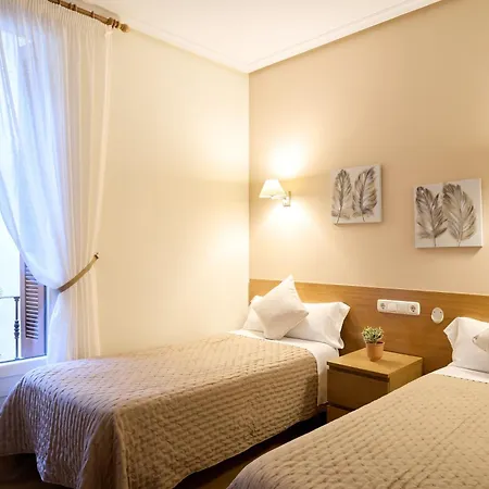 ゲストハウス ペンション サン ヘロニモ